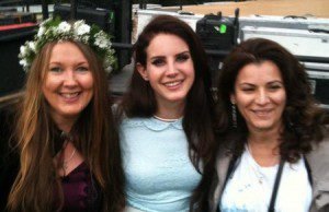 Dee with an Amazing lady, Lana Del Rey Dee with an Amazing lady, Lana Del Rey